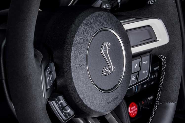 “Ga co bap” Shelby GT350R Mustang cuc manh cua Ford-Hinh-12